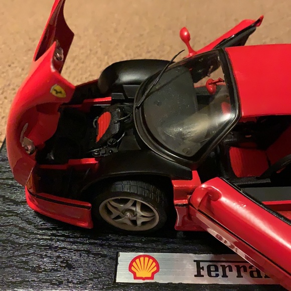 Ferrari Collezione F50 1995 Shell Oil Model Car - Picture 7 of 13
